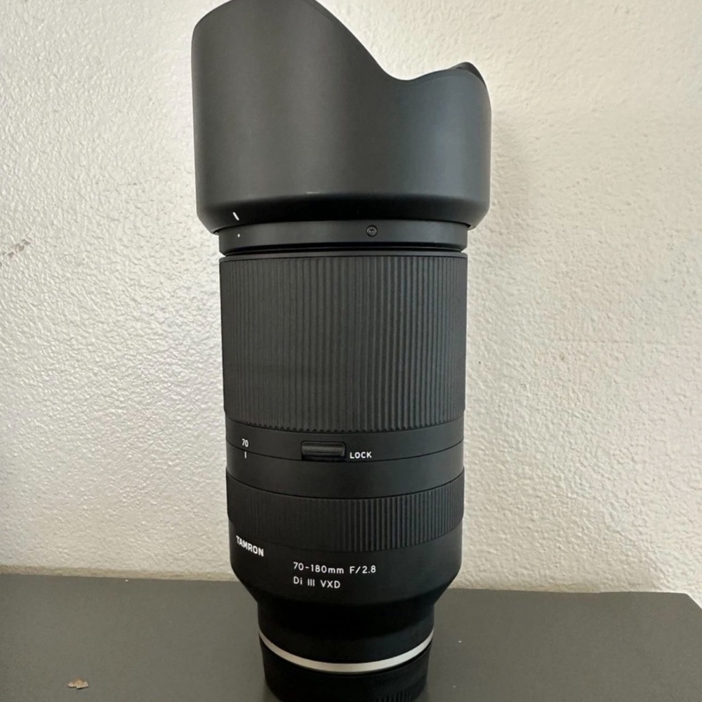 Tamron 70-180mm F/2.8 Di III VXD